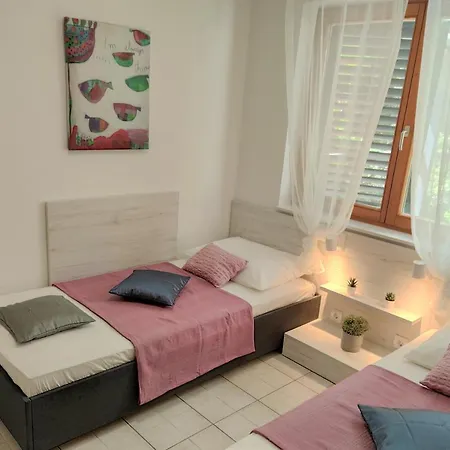 Riba Apartmán Vis